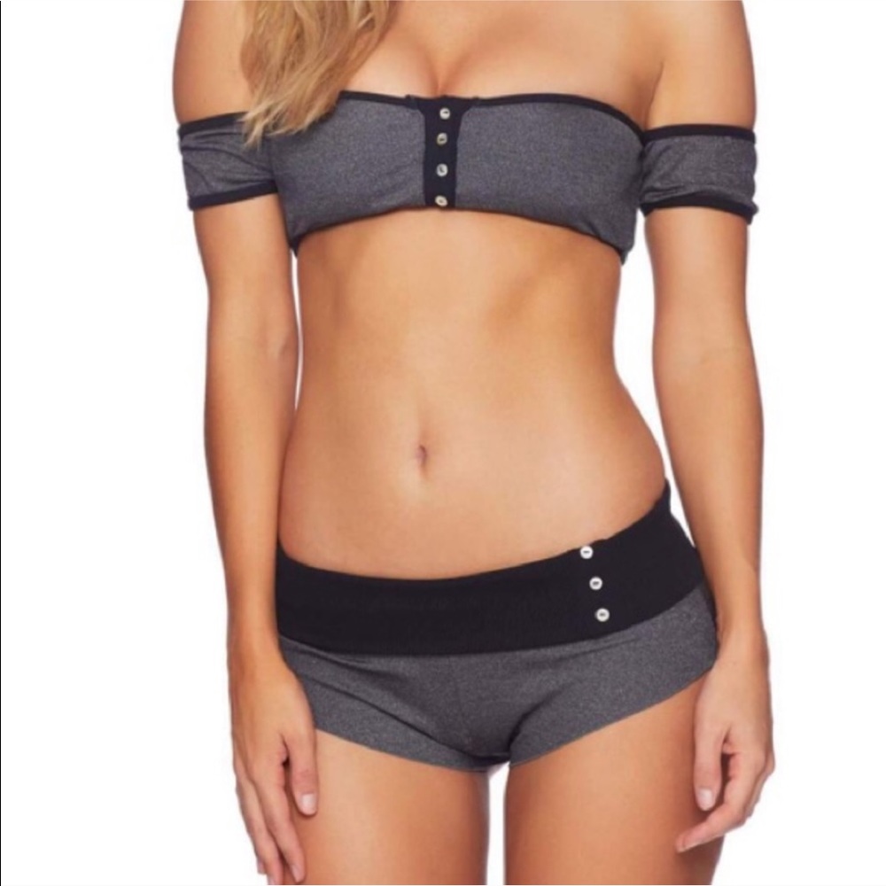 Beach Bunny Presley Bikini Set BNWT